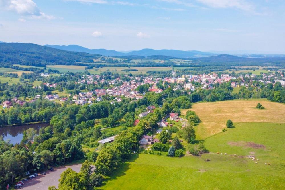 Ubytovani Na Namesti Nove Mesto pod Smrkem Zewnętrze zdjęcie